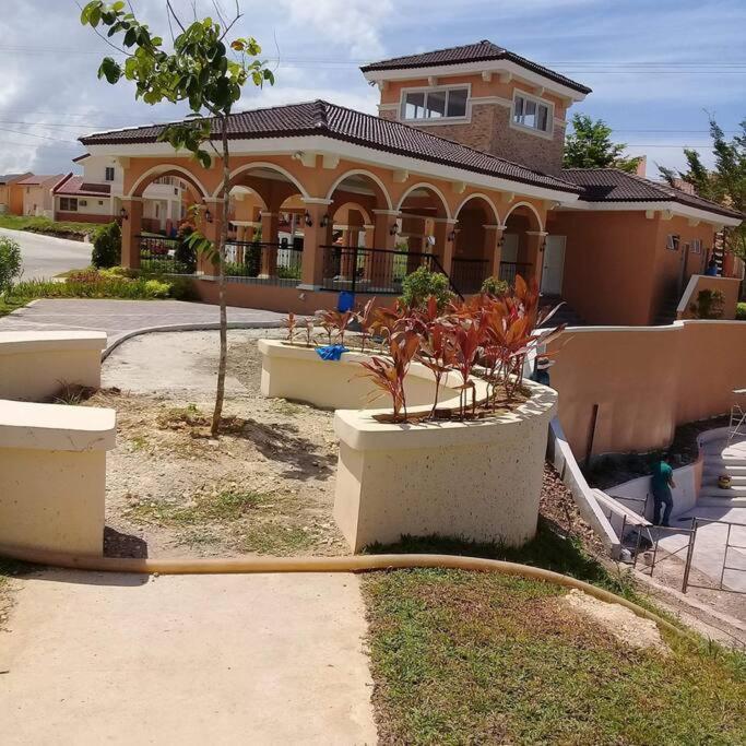 Bohol Staycation In Tagbilaran City Next To Panglao Island Ngoại thất bức ảnh